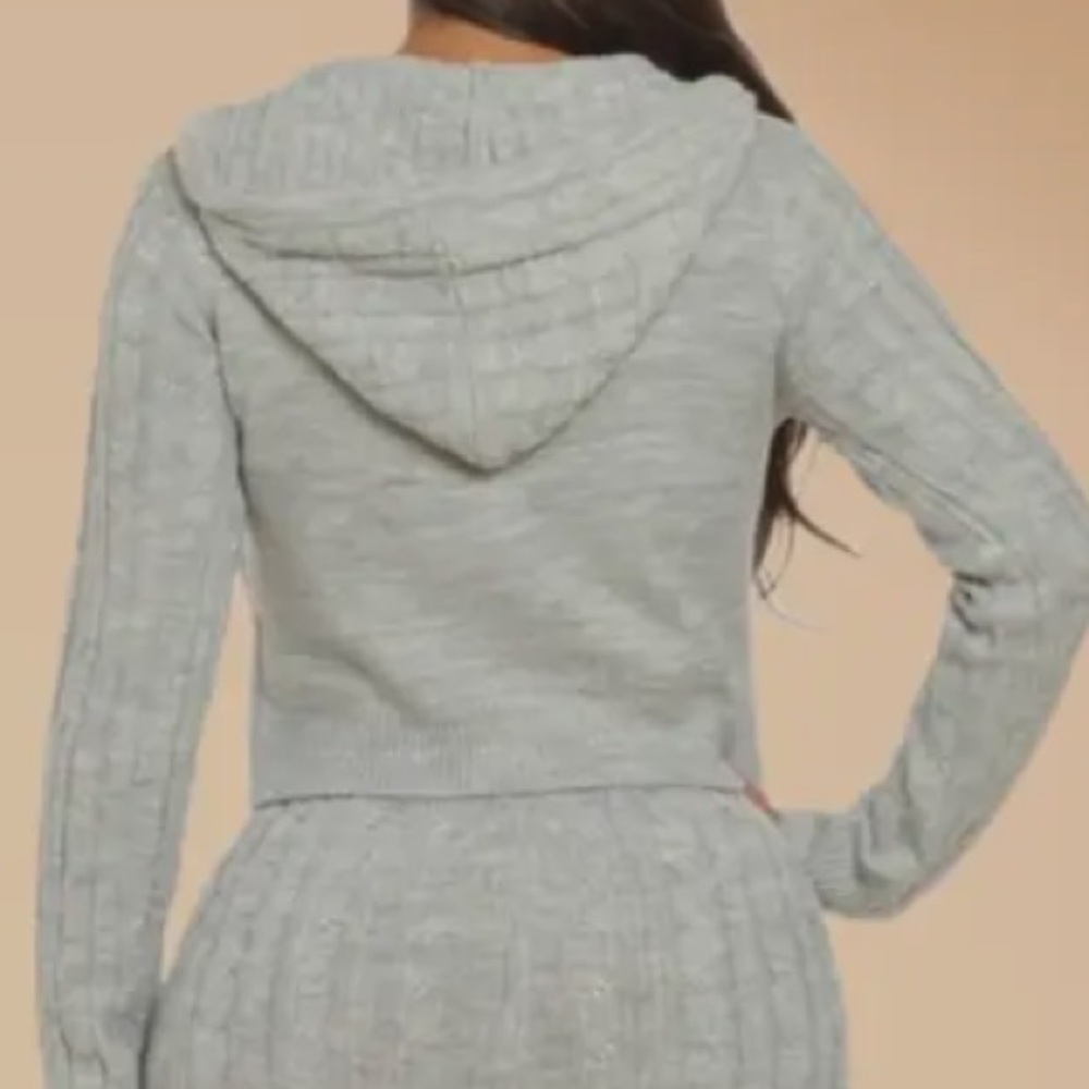 Hooded Knit Set - Picture 7 of 7